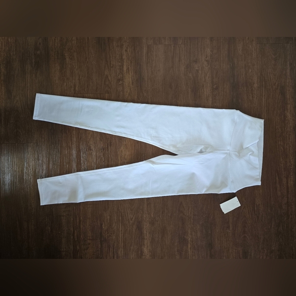 Alo NWT White Leggings S - Picture 5 of 9